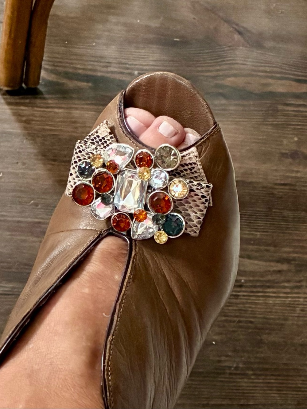 Poetic License Brown Leather Peep Toe Heels with Multicolor Jewel Accent. 40/9